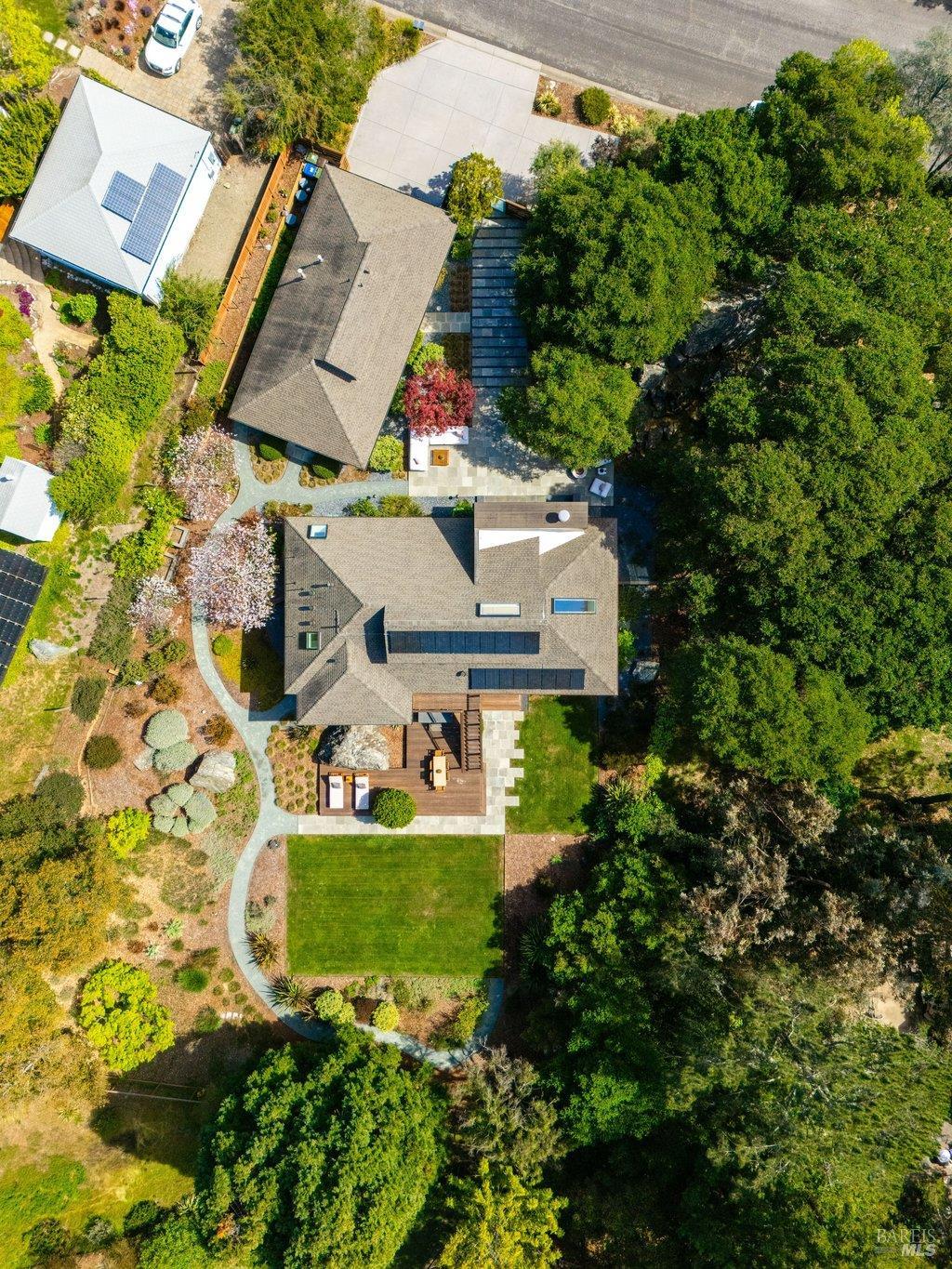 Detail Gallery Image 78 of 89 For 103 Reed Ranch Rd, Tiburon,  CA 94920 - 5 Beds | 4 Baths