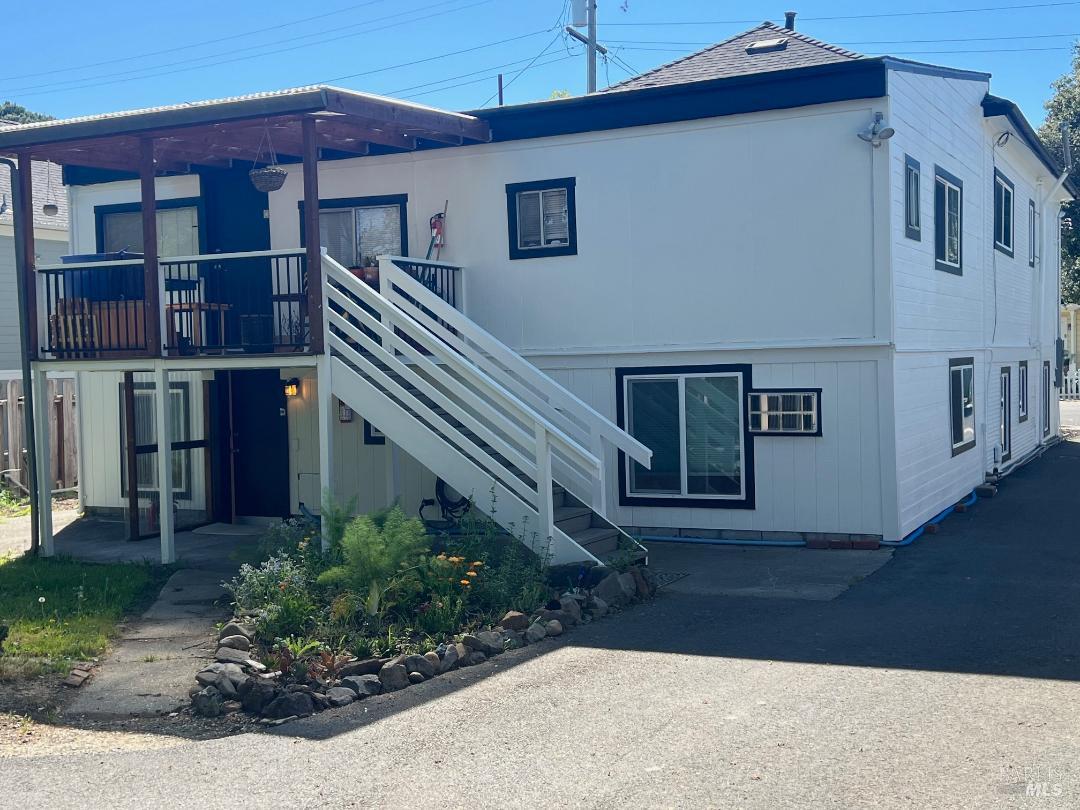 Detail Gallery Image 9 of 42 For 1418 B St, Napa,  CA 94559 - – Beds | – Baths