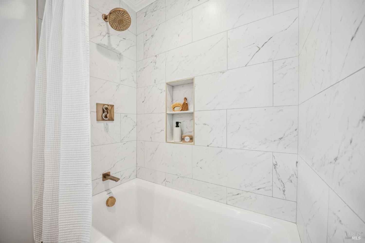 Detail Gallery Image 31 of 49 For 355 Irwin St, San Rafael,  CA 94901 - 3 Beds | 1 Baths