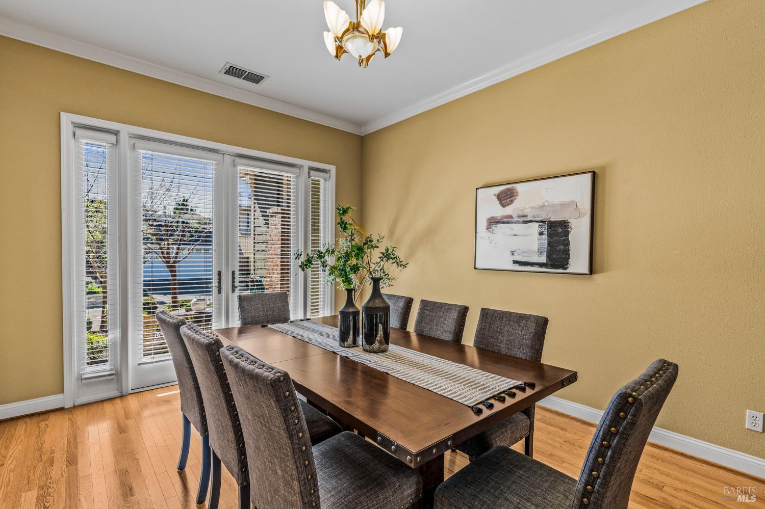 Detail Gallery Image 9 of 53 For 3924 Jefferson St, Napa,  CA 94558 - 3 Beds | 2 Baths