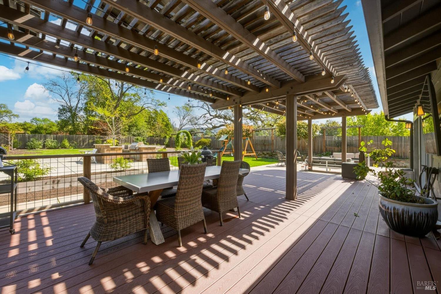 Detail Gallery Image 41 of 80 For 1038 Lorraine Dr, Napa,  CA 94558 - 4 Beds | 2 Baths