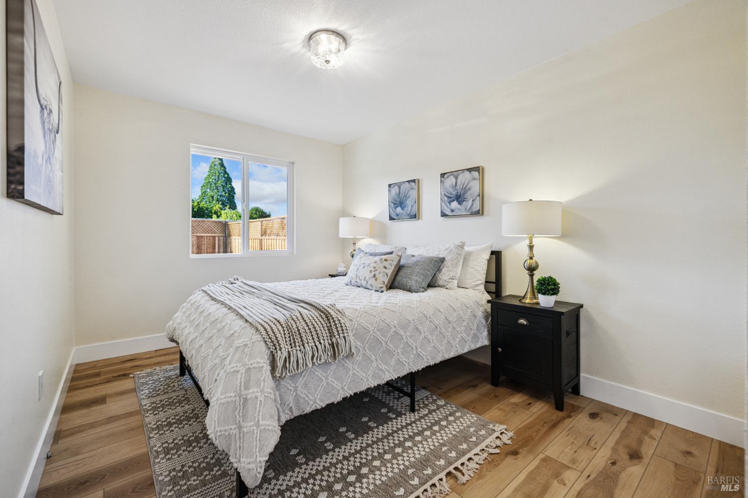 Detail Gallery Image 33 of 60 For 8023 Washington Ave, Sebastopol,  CA 95472 - 4 Beds | 2 Baths