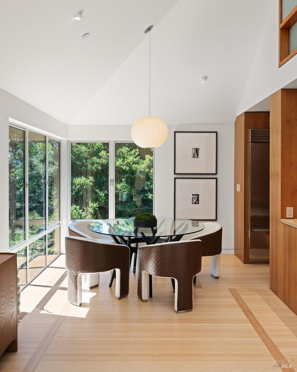 Detail Gallery Image 14 of 89 For 103 Reed Ranch Rd, Tiburon,  CA 94920 - 5 Beds | 4 Baths