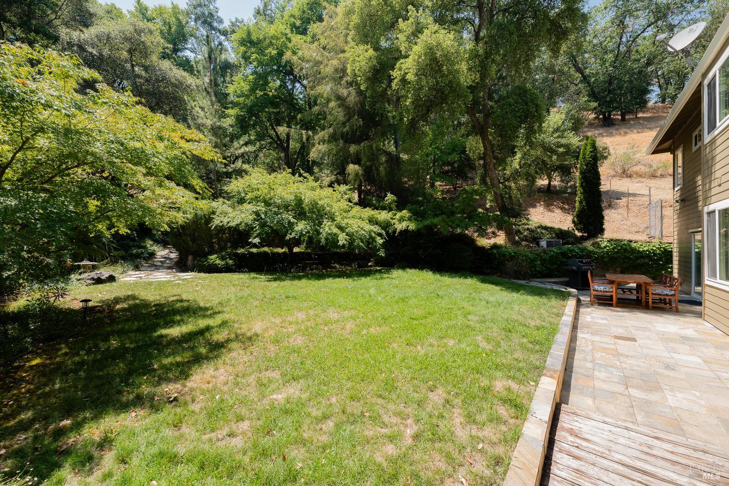 Detail Gallery Image 40 of 40 For 1247 Myszka Pl, Ukiah,  CA 95482 - 4 Beds | 2/1 Baths