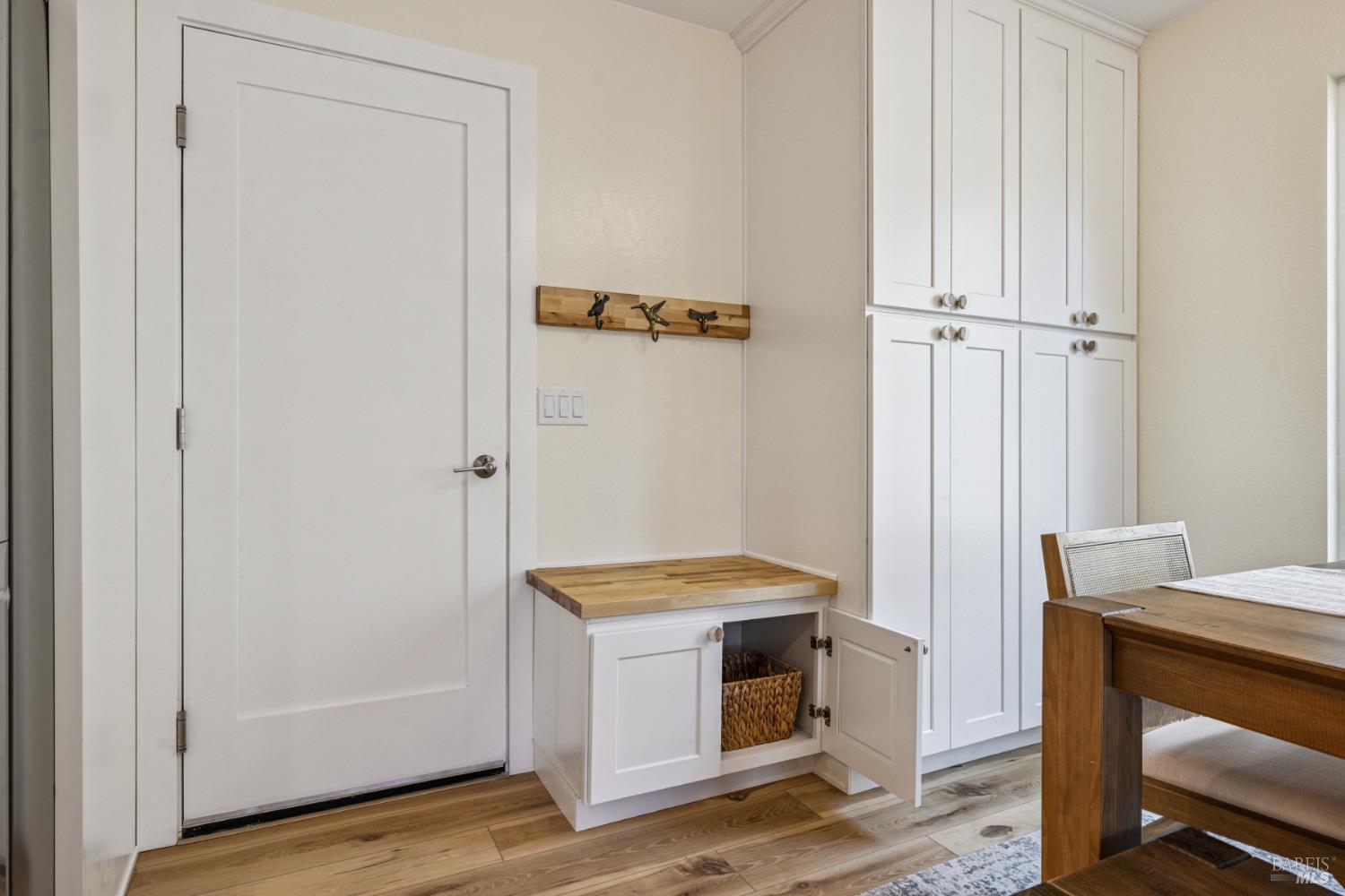 Detail Gallery Image 26 of 60 For 8023 Washington Ave, Sebastopol,  CA 95472 - 4 Beds | 2 Baths