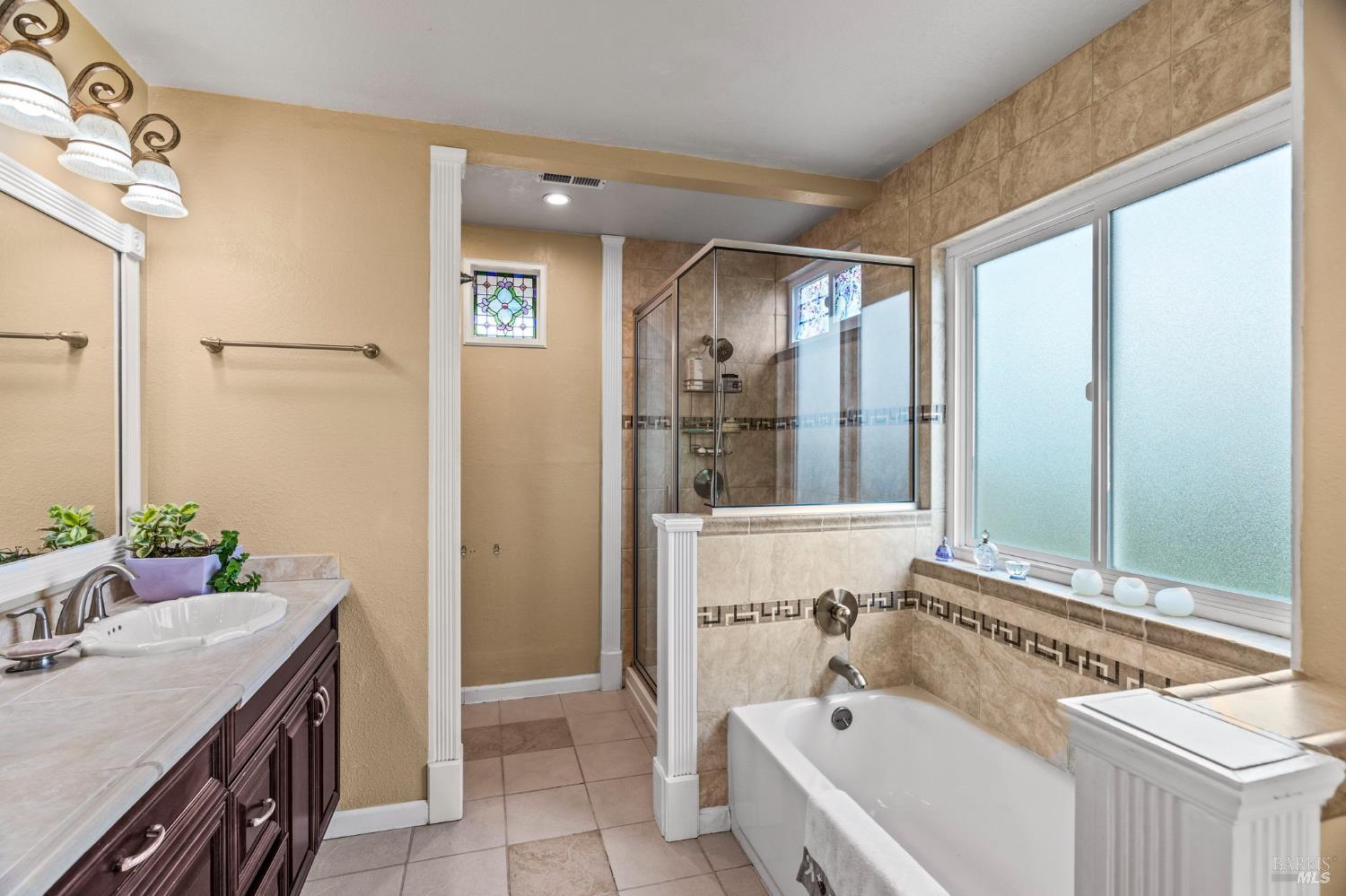 Detail Gallery Image 41 of 78 For 3207 Swiss Ct, Napa,  CA 94558 - 4 Beds | 2/1 Baths