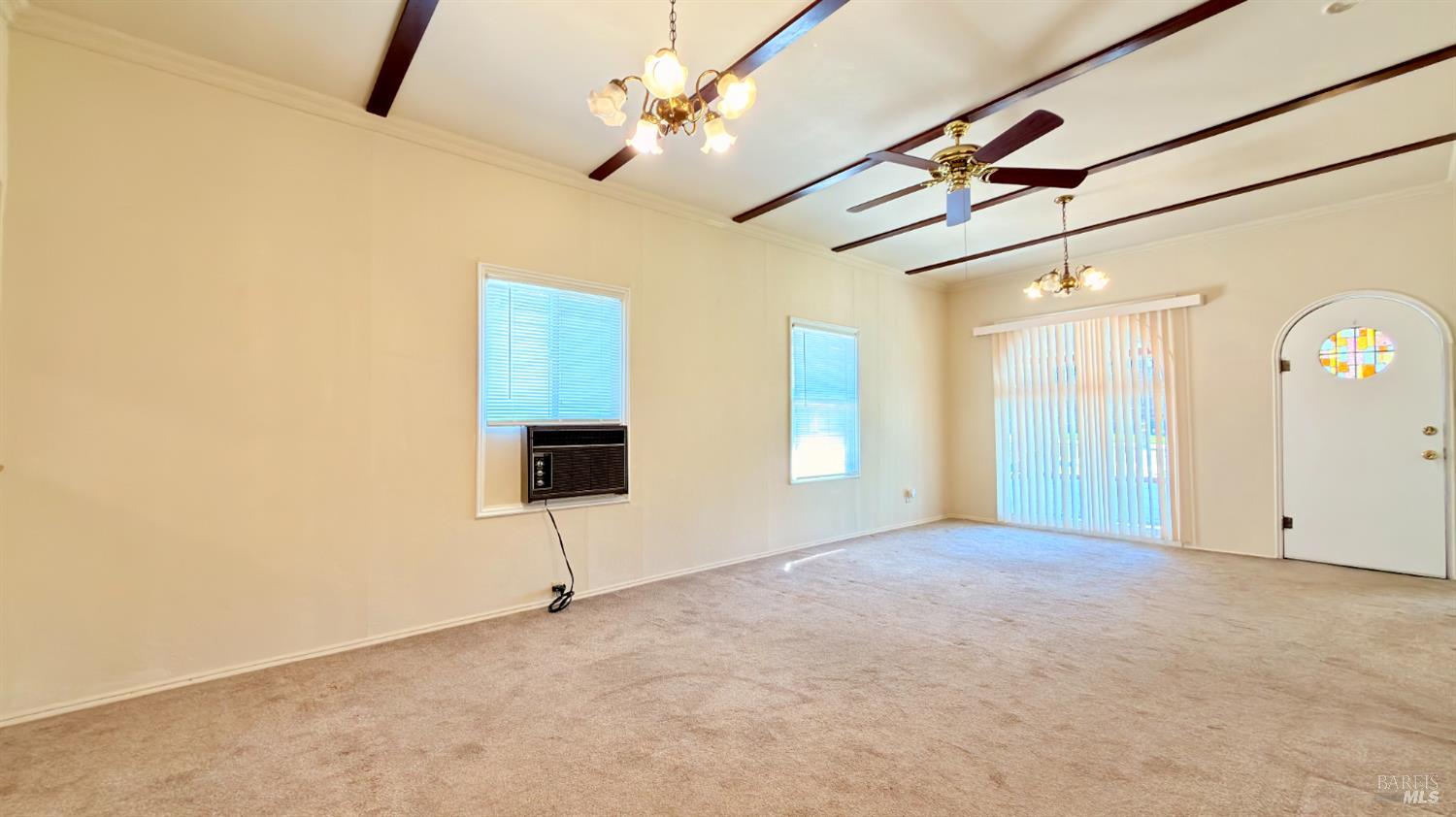 Detail Gallery Image 8 of 35 For 544 B St, Hollister,  CA 95023 - 2 Beds | 1 Baths