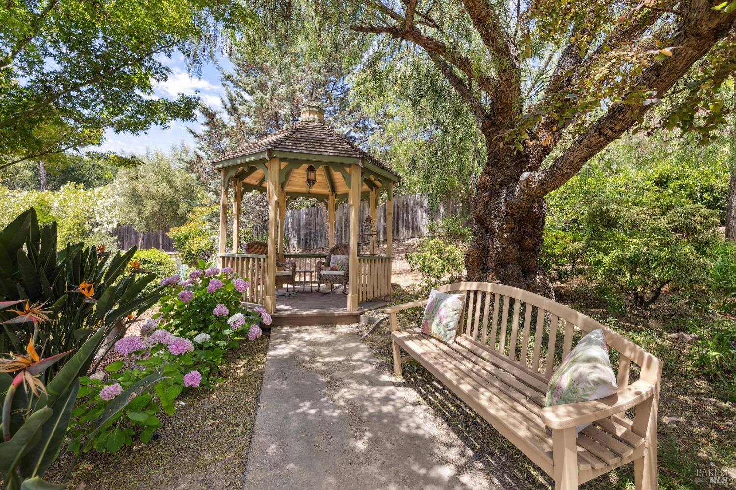 Detail Gallery Image 49 of 77 For 172 Pacheco Ave, Novato,  CA 94947 - 6 Beds | 6/1 Baths