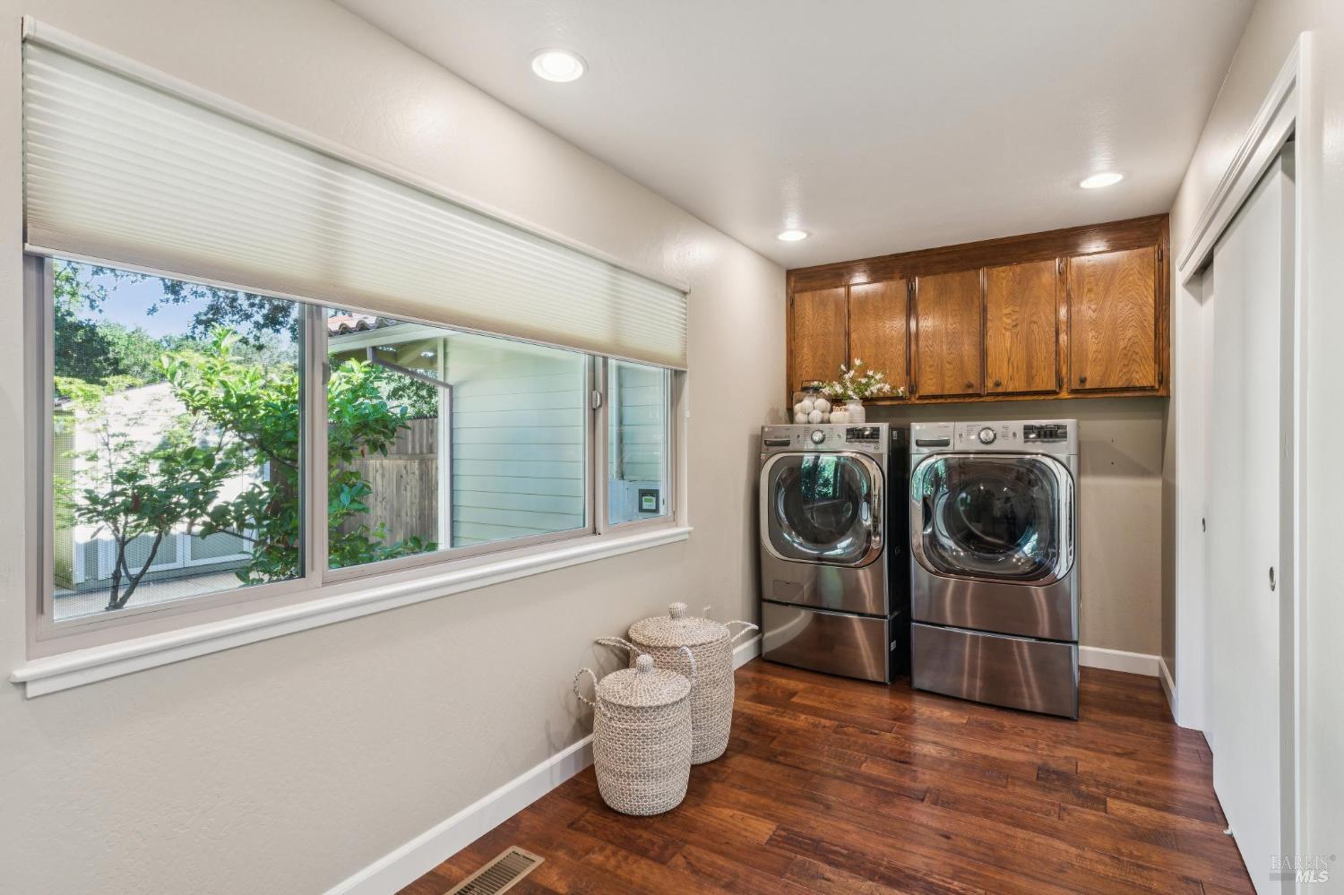 Detail Gallery Image 24 of 45 For 2575 Bennett Ridge Rd, Santa Rosa,  CA 95404 - 4 Beds | 2/1 Baths