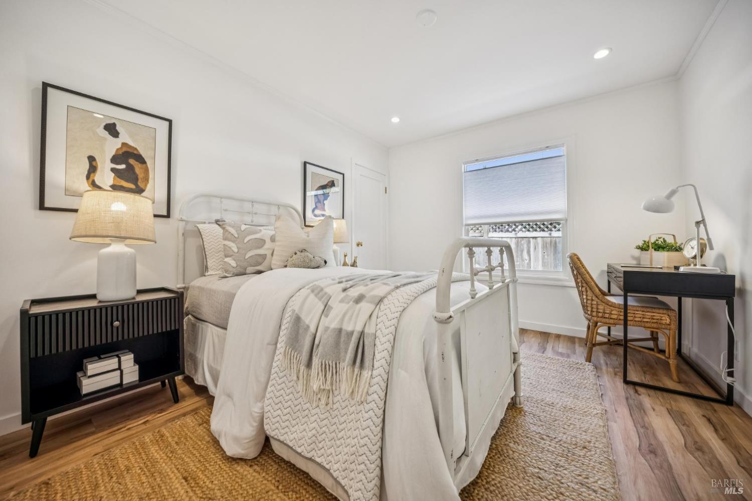 Detail Gallery Image 23 of 49 For 355 Irwin St, San Rafael,  CA 94901 - 3 Beds | 1 Baths