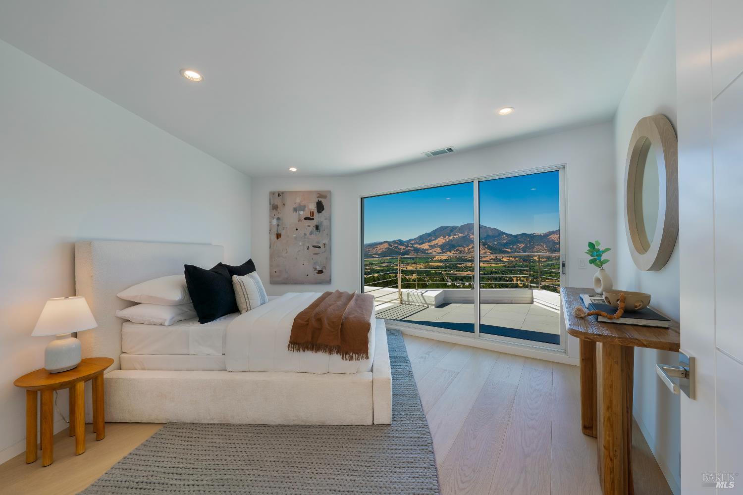 Detail Gallery Image 33 of 48 For 375 Kortum Canyon Rd, Calistoga,  CA 94515 - 4 Beds | 4/2 Baths