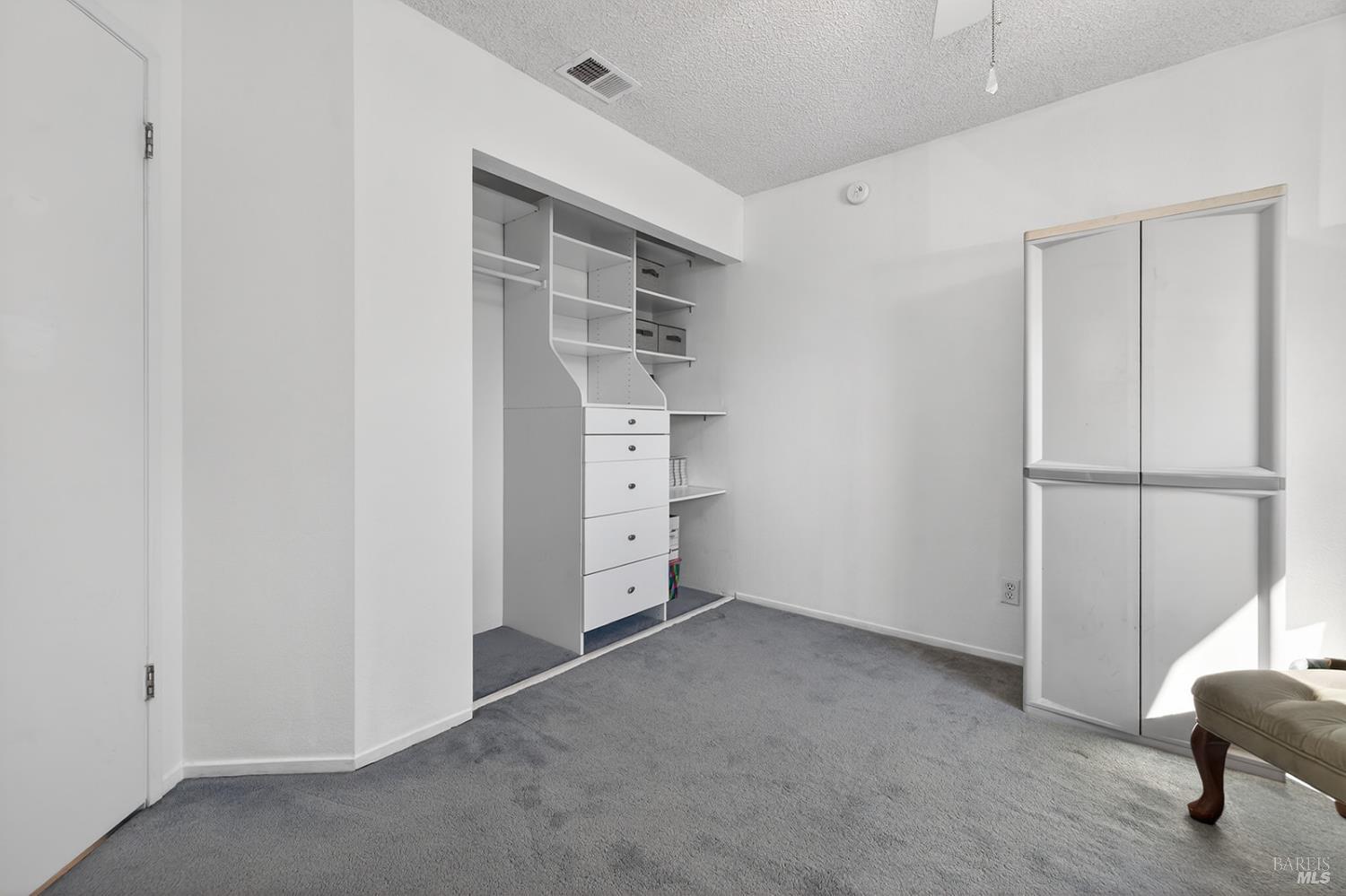 Detail Gallery Image 24 of 41 For 5410 Corbett Cir, Santa Rosa,  CA 95403 - 4 Beds | 2/1 Baths