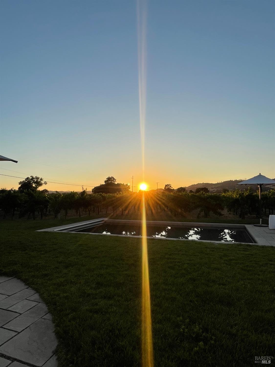 Detail Gallery Image 51 of 54 For 6476 Red Winery Rd, Geyserville,  CA 95441 - 3 Beds | 3 Baths