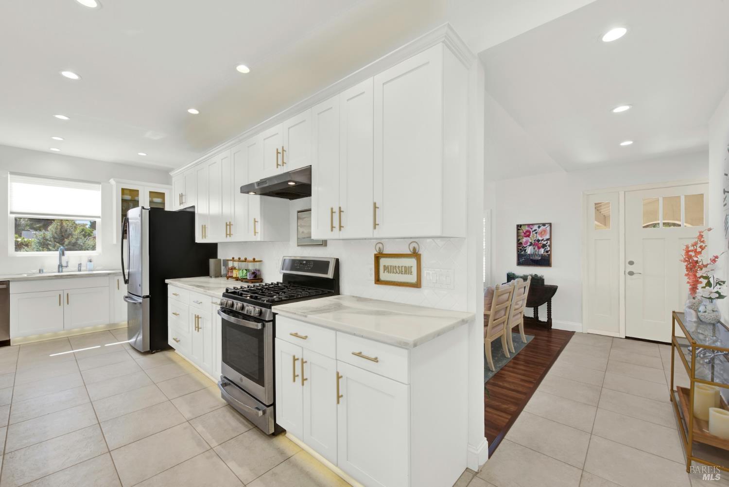 Detail Gallery Image 30 of 91 For 3225 W Pelham Ct, Fairfield,  CA 94534 - 3 Beds | 2 Baths