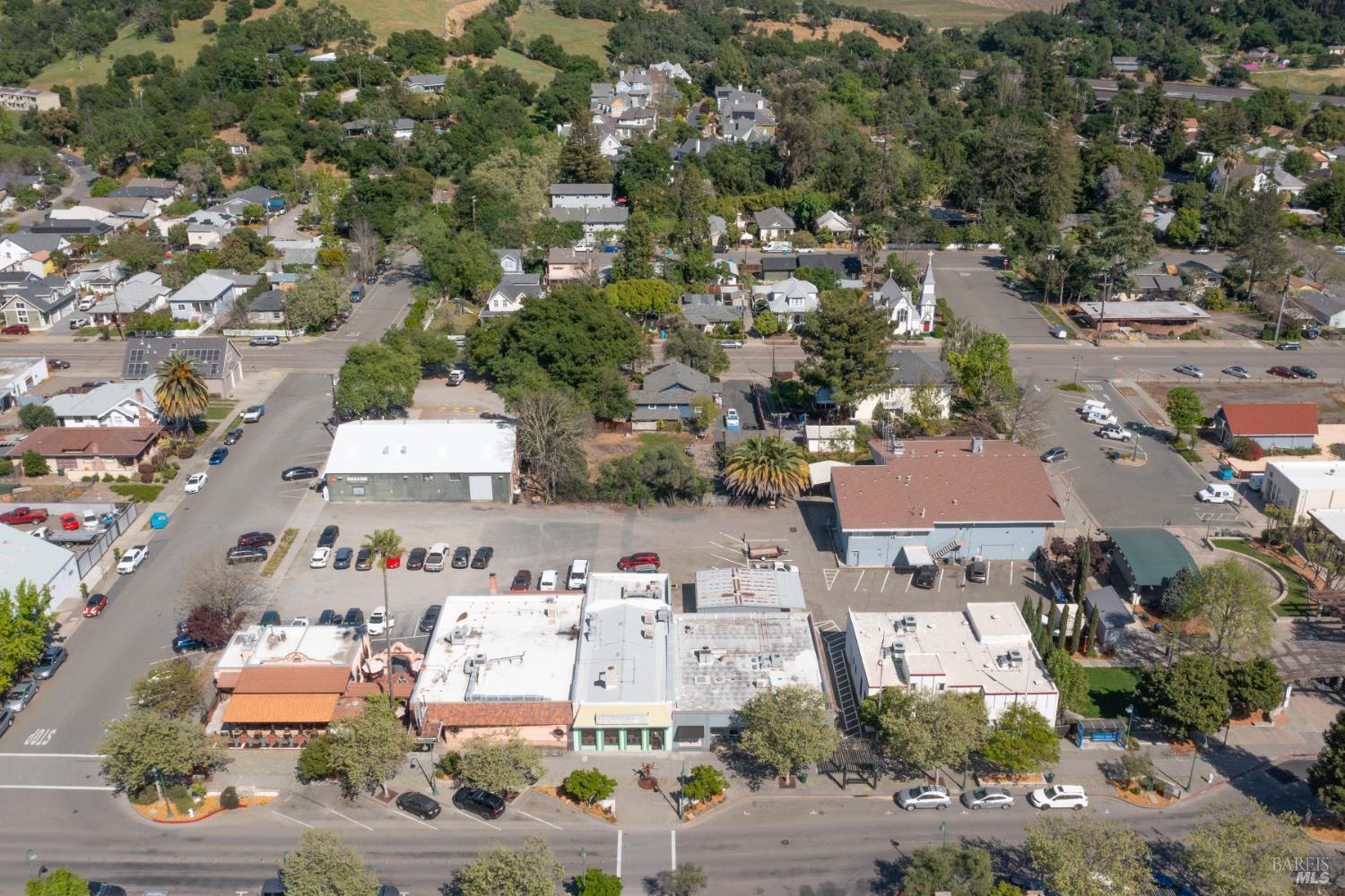 Detail Gallery Image 11 of 21 For 115 E 2nd St, Cloverdale,  CA 95425 - – Beds | – Baths