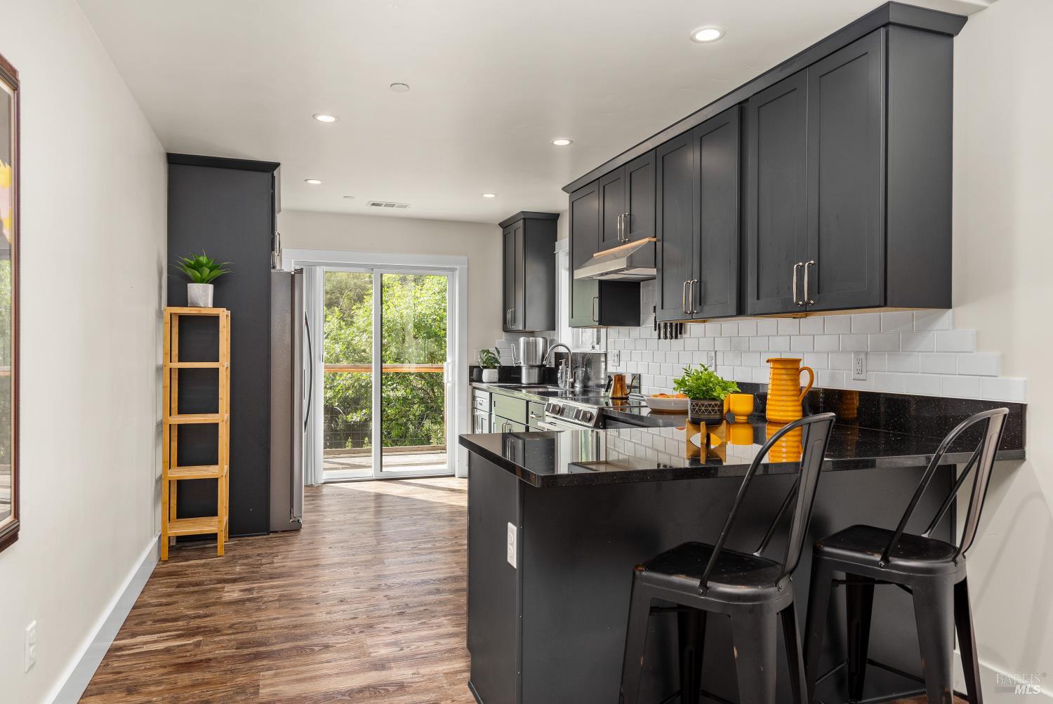 Detail Gallery Image 14 of 36 For 12127 Mead Rd, Middletown,  CA 95461 - 3 Beds | 2 Baths