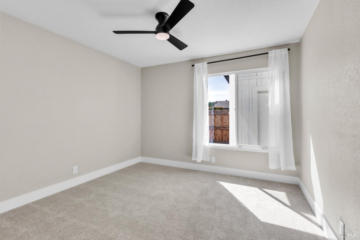 Detail Gallery Image 18 of 39 For 317 N Alamo Dr, Vacaville,  CA 95688 - 3 Beds | 2 Baths