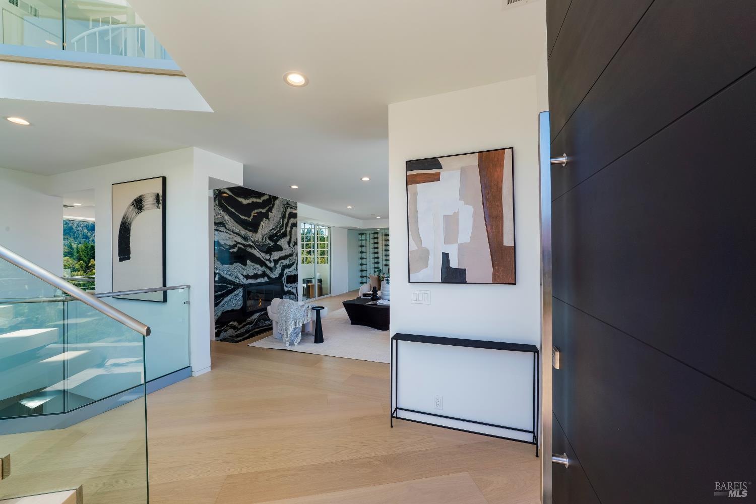 Detail Gallery Image 12 of 48 For 375 Kortum Canyon Rd, Calistoga,  CA 94515 - 4 Beds | 4/2 Baths