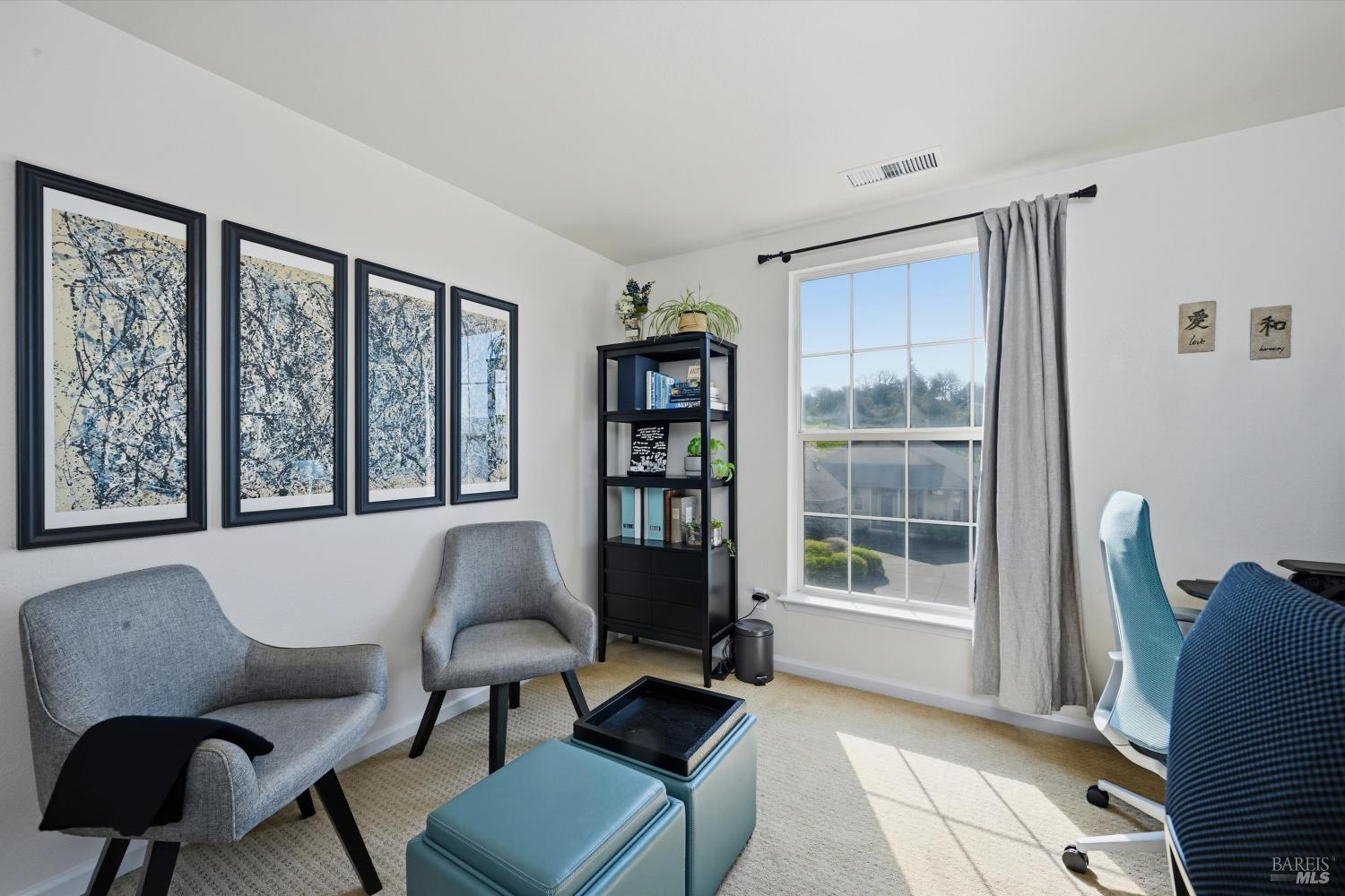 Detail Gallery Image 36 of 47 For 104 Village Oaks Ct, Healdsburg,  CA 95448 - 4 Beds | 2/1 Baths