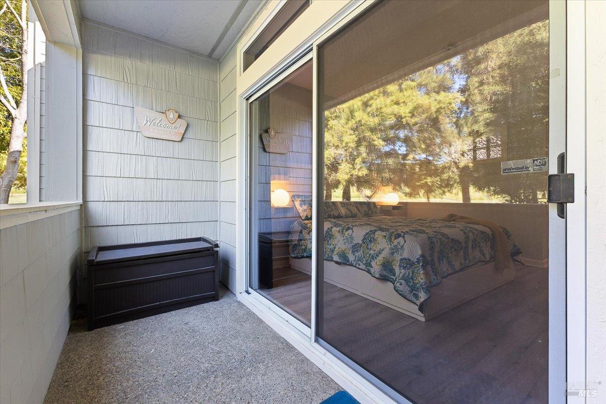 Detail Gallery Image 28 of 48 For 2070 Stonefield Ln, Santa Rosa,  CA 95403 - 2 Beds | 2/1 Baths