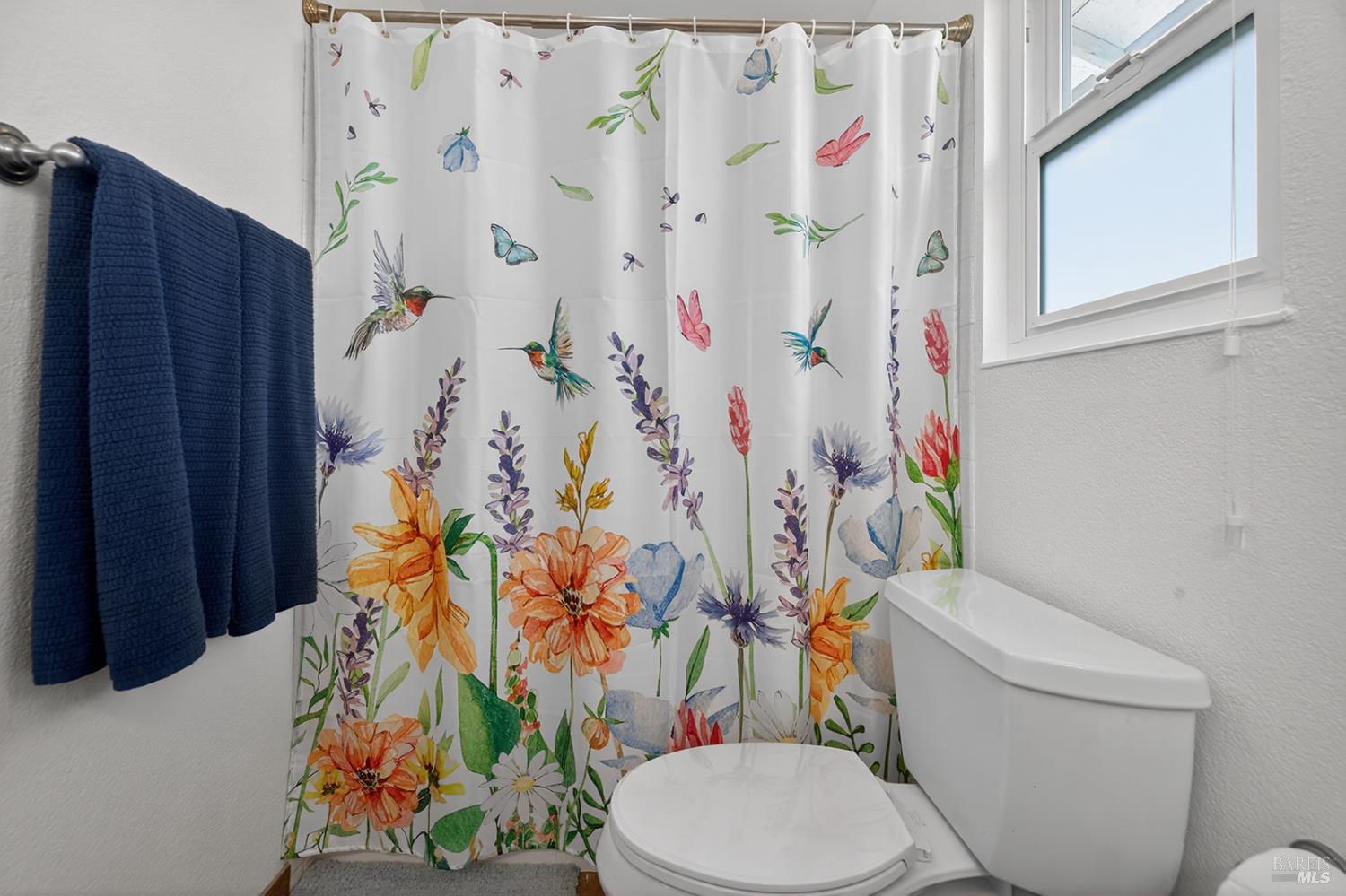 Detail Gallery Image 21 of 41 For 5410 Corbett Cir, Santa Rosa,  CA 95403 - 4 Beds | 2/1 Baths