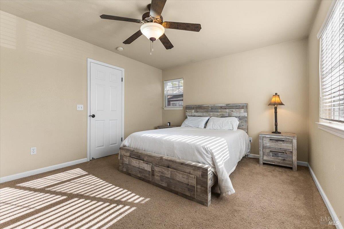Detail Gallery Image 11 of 26 For 2310 Iroquois St, Santa Rosa,  CA 95403 - 3 Beds | 2/1 Baths
