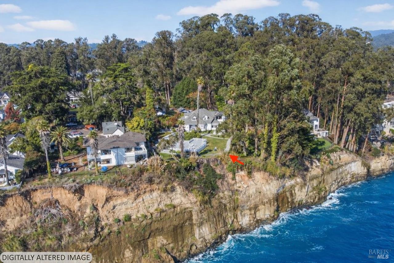 Detail Gallery Image 3 of 46 For 620 El Salto Dr, Capitola,  CA 95010 - 14 Beds | 11/1 Baths