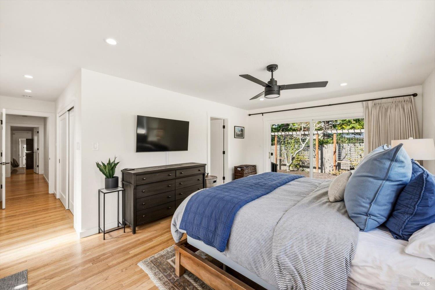 Detail Gallery Image 34 of 80 For 1038 Lorraine Dr, Napa,  CA 94558 - 4 Beds | 2 Baths