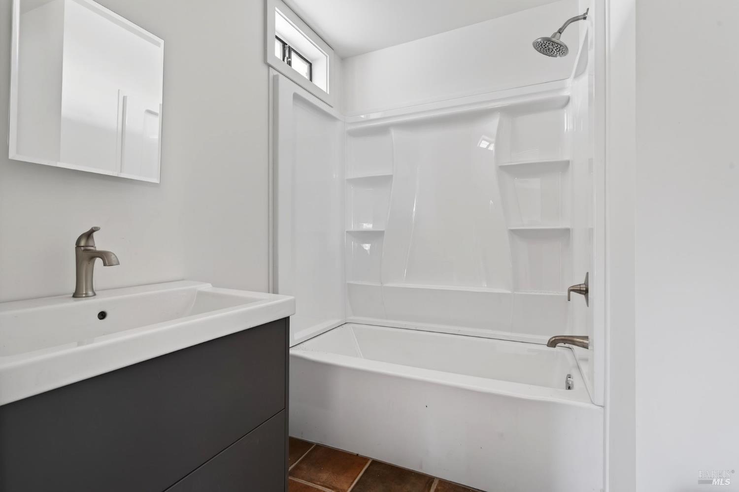 Detail Gallery Image 10 of 35 For 8680 128 Hwy, Philo,  CA 95466 - 1 Beds | 1 Baths