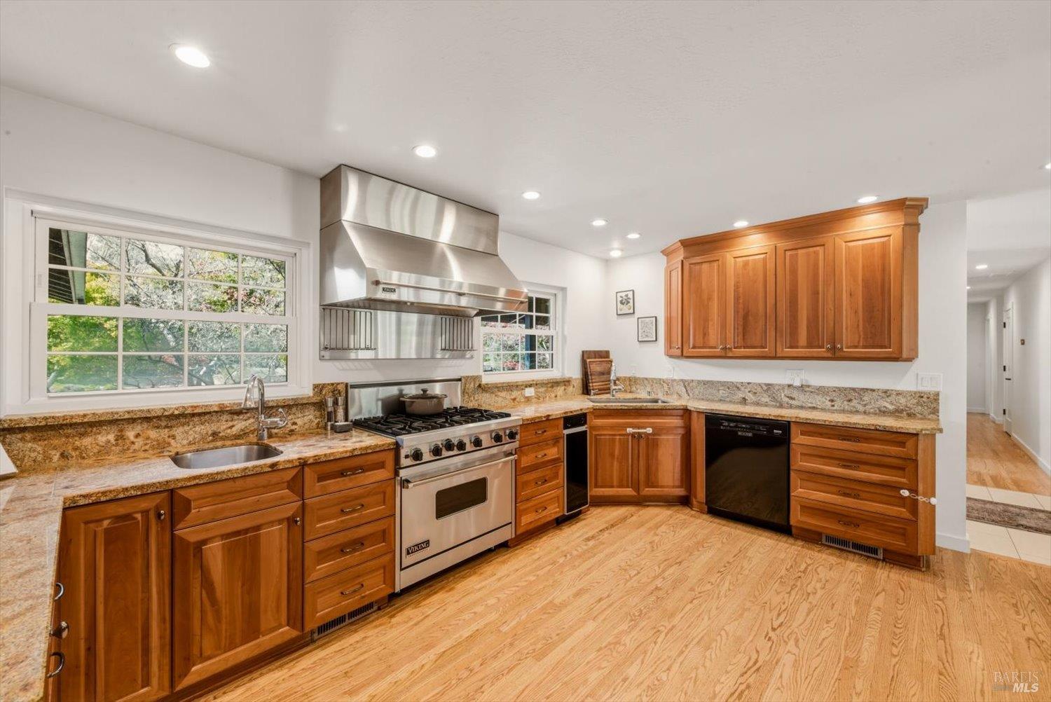 Detail Gallery Image 19 of 80 For 1038 Lorraine Dr, Napa,  CA 94558 - 4 Beds | 2 Baths