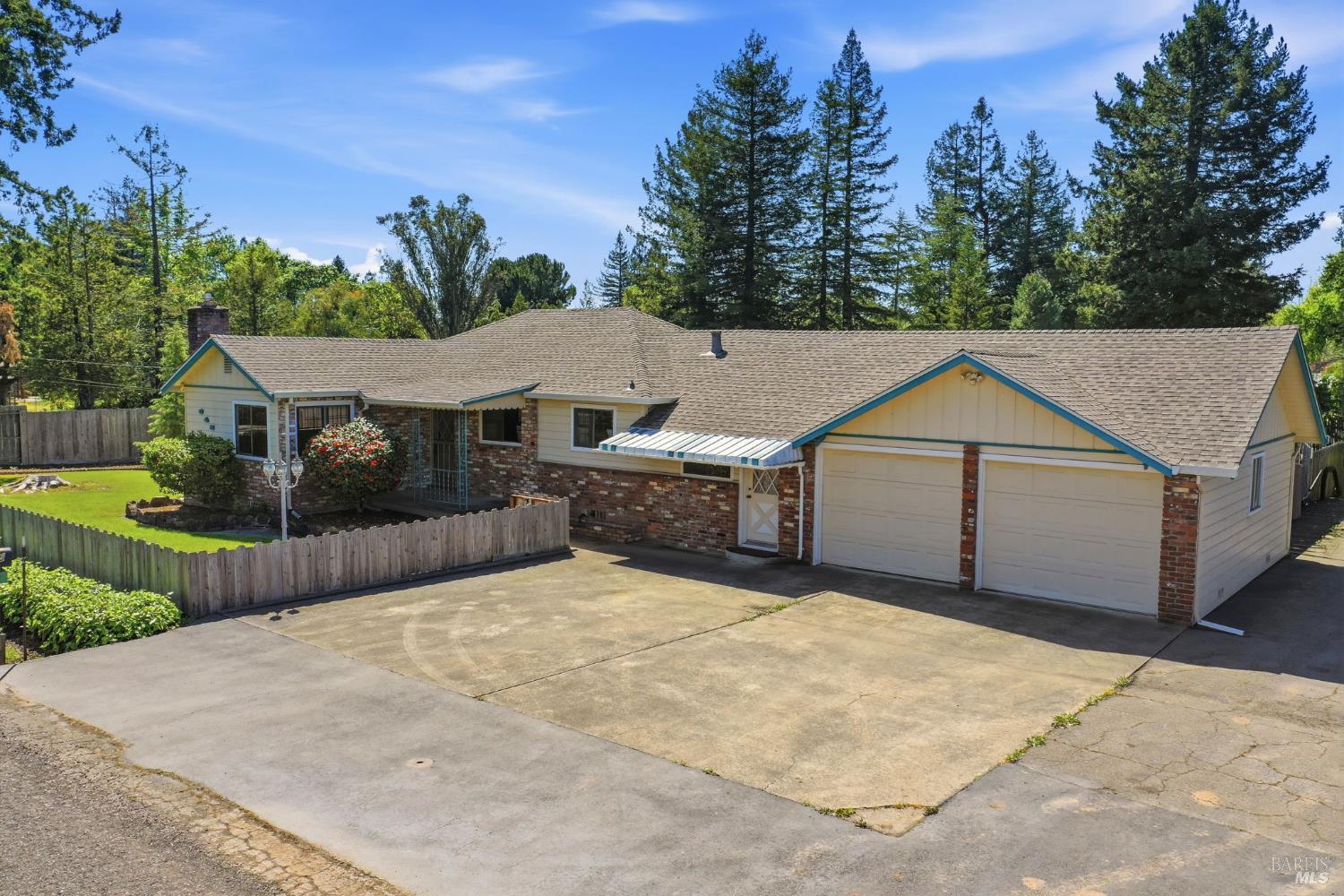 Detail Gallery Image 48 of 57 For 645 Speers Rd, Santa Rosa,  CA 95409 - 3 Beds | 2/1 Baths