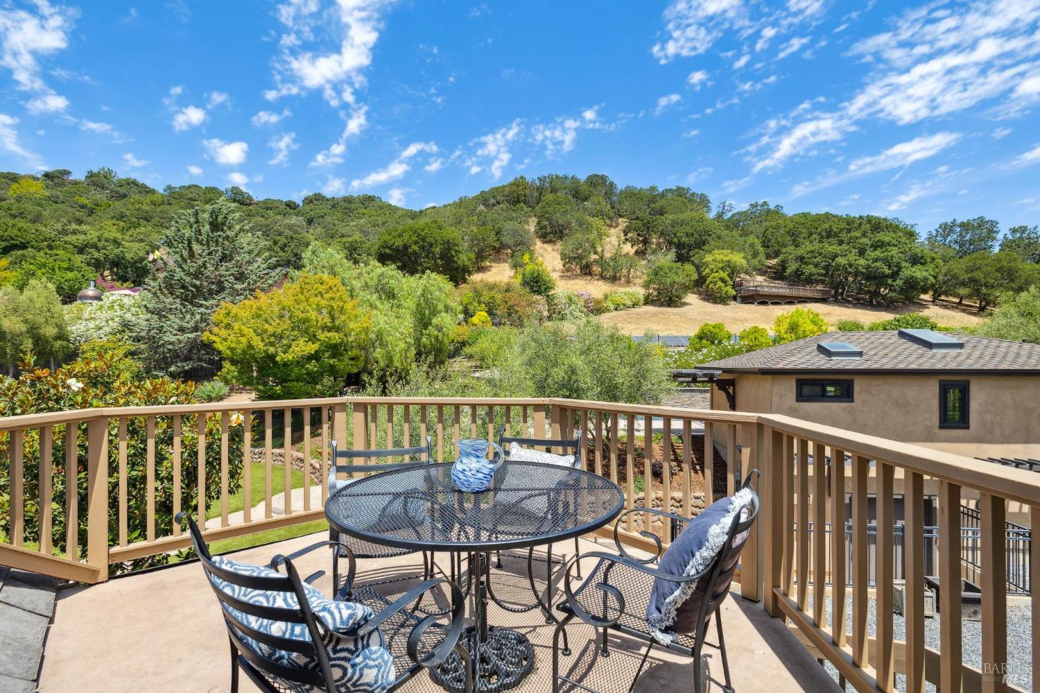 Detail Gallery Image 69 of 77 For 172 Pacheco Ave, Novato,  CA 94947 - 6 Beds | 6/1 Baths
