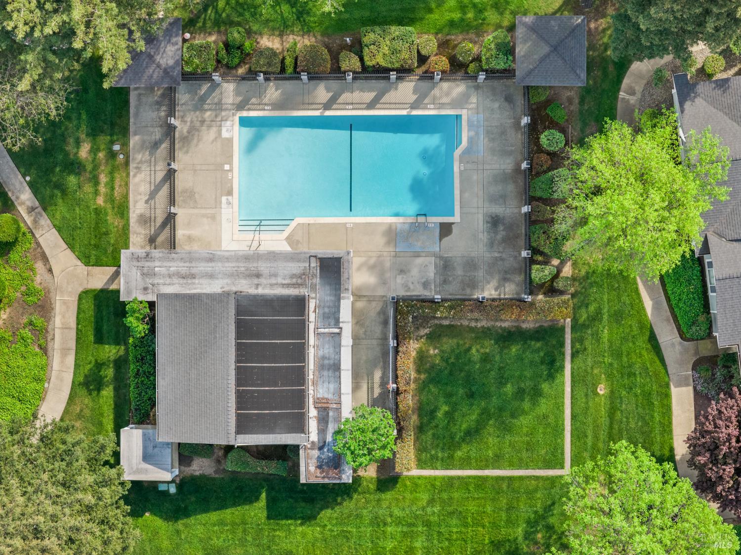 Detail Gallery Image 48 of 51 For 131 Cambridge Dr, Vacaville,  CA 95687 - 3 Beds | 2/1 Baths