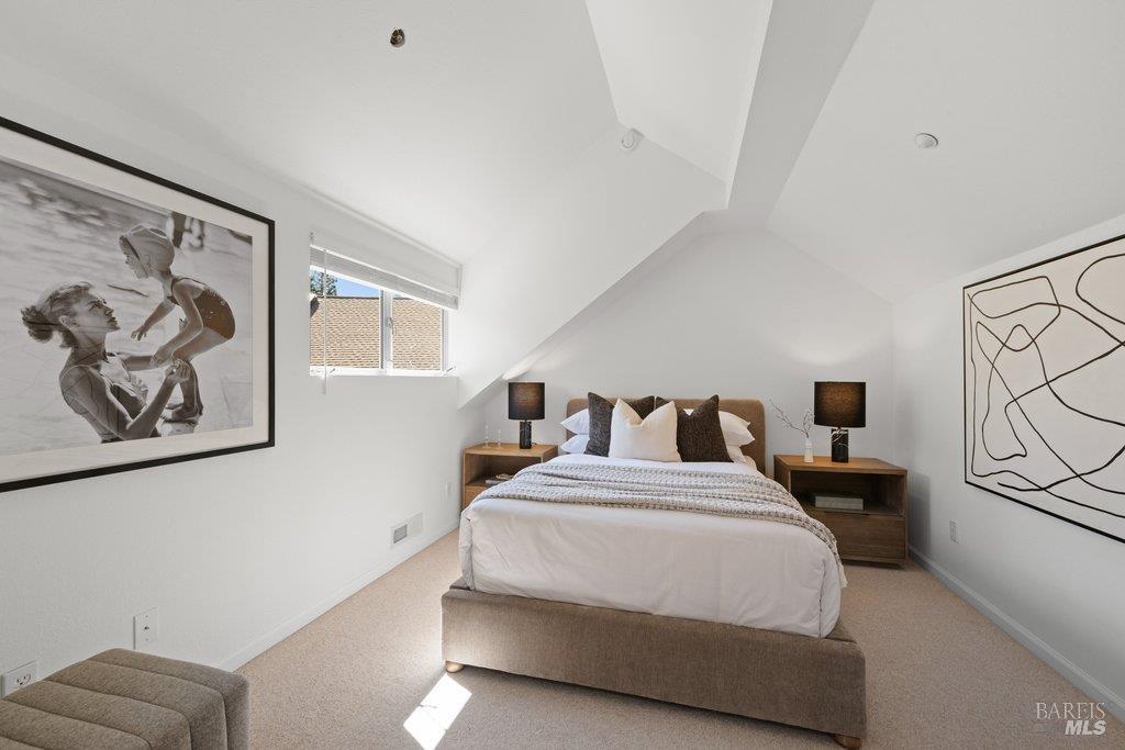 Detail Gallery Image 60 of 89 For 103 Reed Ranch Rd, Tiburon,  CA 94920 - 5 Beds | 4 Baths