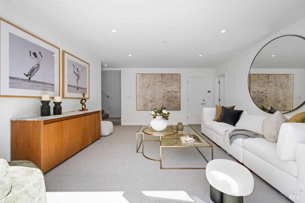 Detail Gallery Image 45 of 89 For 103 Reed Ranch Rd, Tiburon,  CA 94920 - 5 Beds | 4 Baths