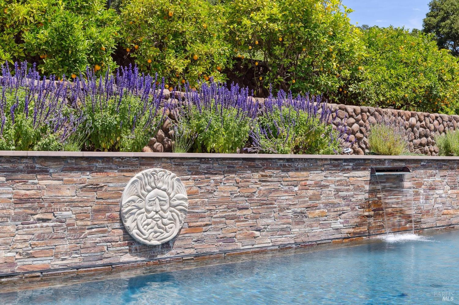 Detail Gallery Image 53 of 77 For 172 Pacheco Ave, Novato,  CA 94947 - 6 Beds | 6/1 Baths