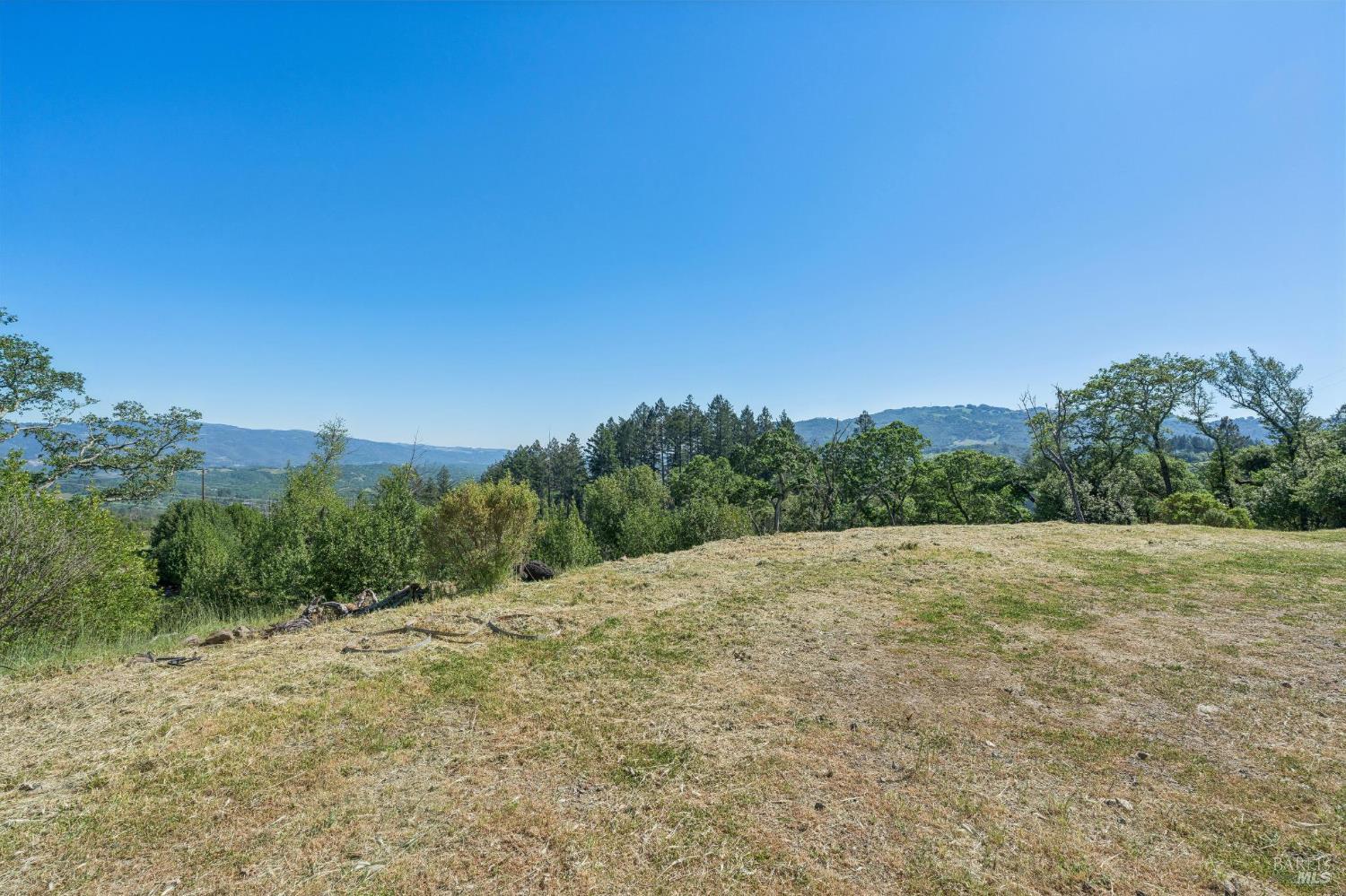 Detail Gallery Image 2 of 18 For 2717 Bennett Ridge Rd, Santa Rosa,  CA 95404 - – Beds | – Baths