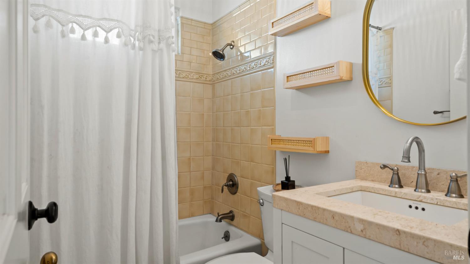 Detail Gallery Image 29 of 54 For 1427 Dawes St, Novato,  CA 94947 - 4 Beds | 3 Baths