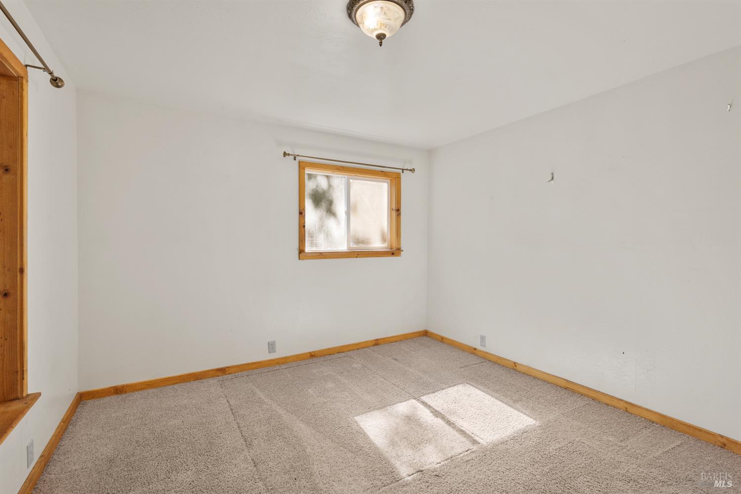 Detail Gallery Image 30 of 41 For 14529 Redwood Ln, Guerneville,  CA 95446 - 2 Beds | 1 Baths