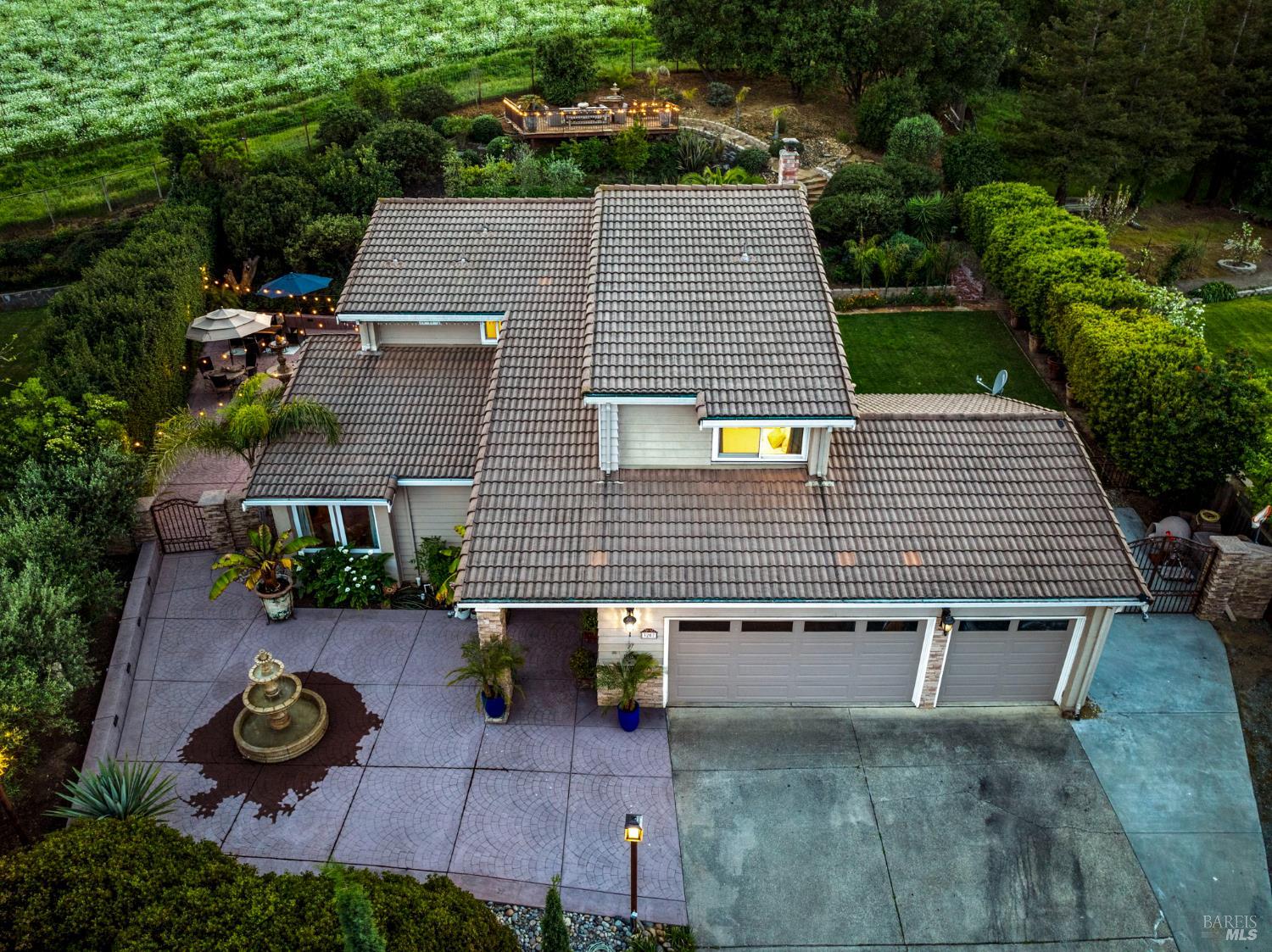 Detail Gallery Image 55 of 78 For 3207 Swiss Ct, Napa,  CA 94558 - 4 Beds | 2/1 Baths