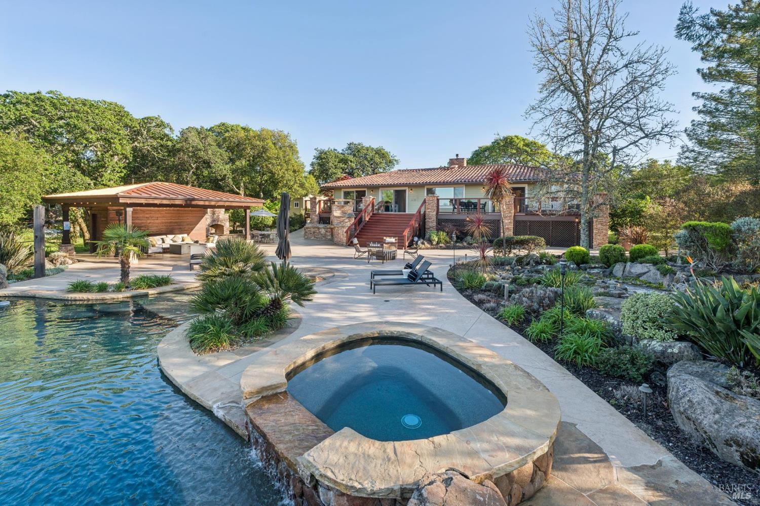 Detail Gallery Image 27 of 45 For 2575 Bennett Ridge Rd, Santa Rosa,  CA 95404 - 4 Beds | 2/1 Baths