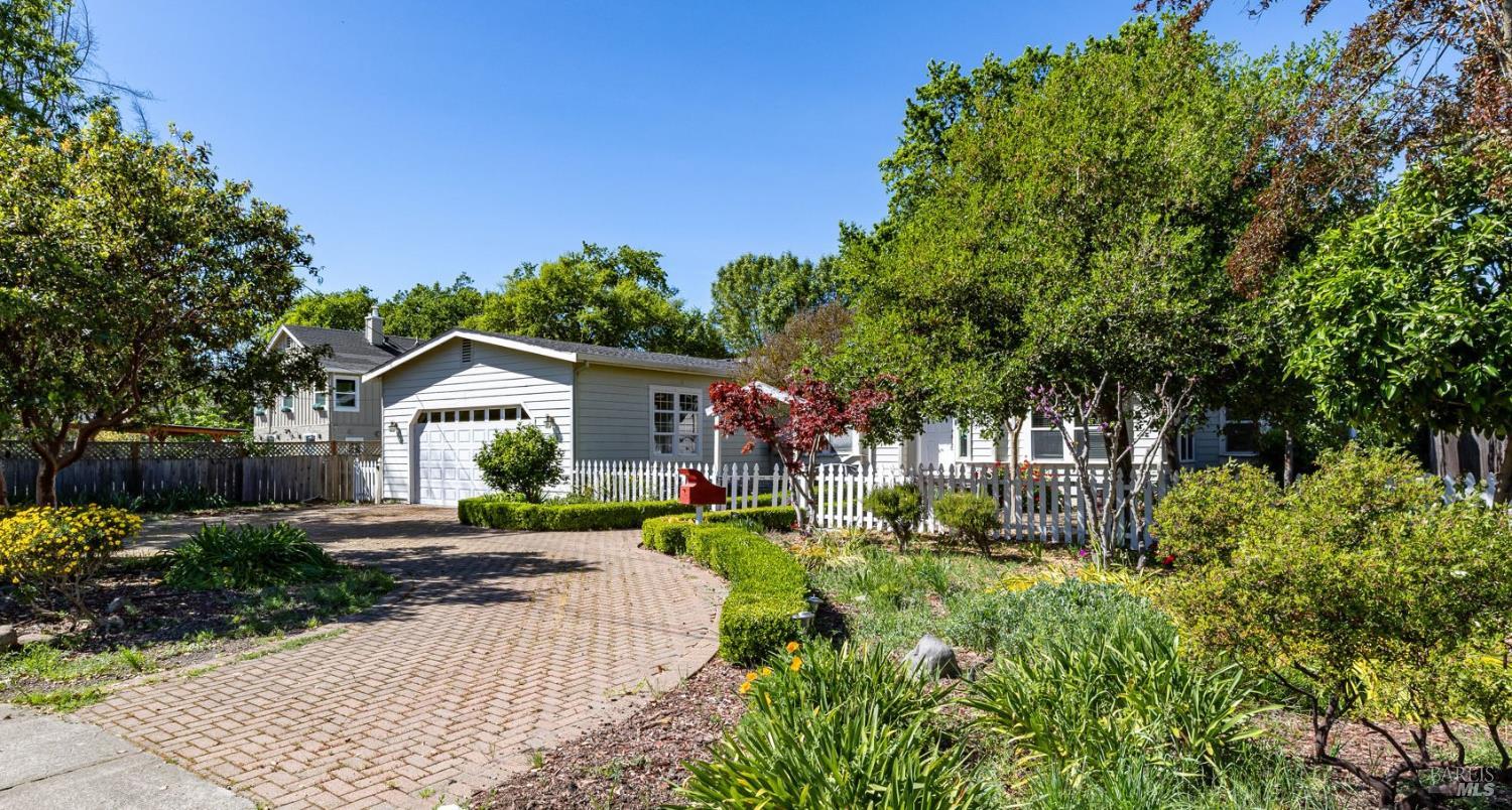 Front Image Thumbnail for BA326024354