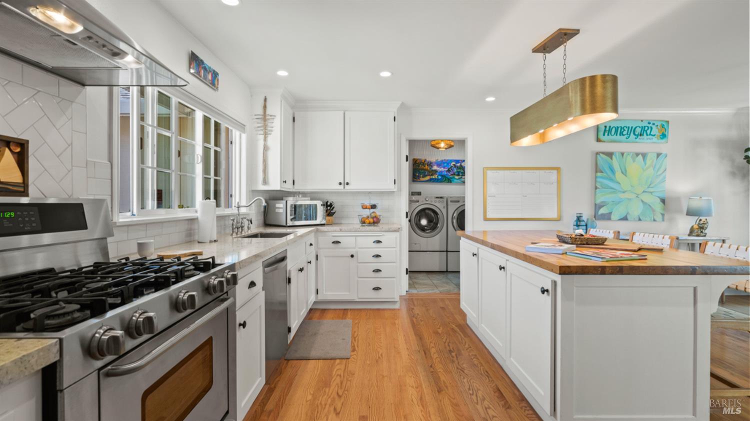 Detail Gallery Image 22 of 54 For 1427 Dawes St, Novato,  CA 94947 - 4 Beds | 3 Baths