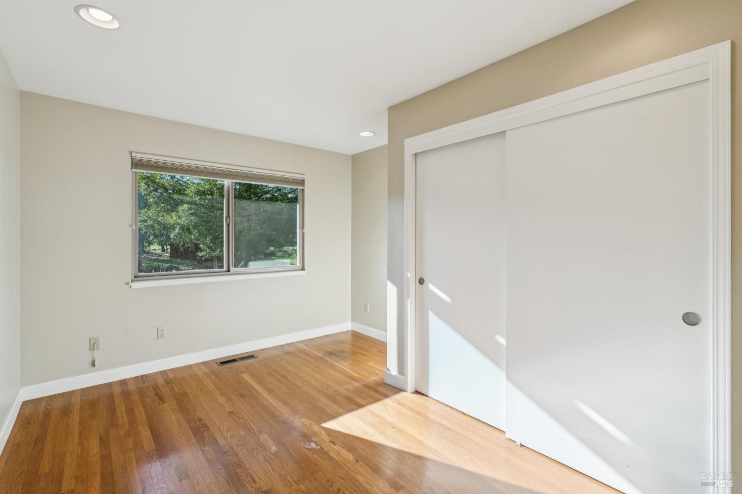 Detail Gallery Image 23 of 45 For 2575 Bennett Ridge Rd, Santa Rosa,  CA 95404 - 4 Beds | 2/1 Baths