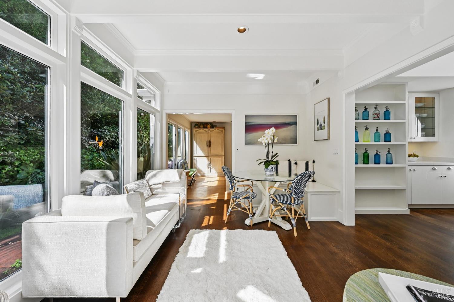 Detail Gallery Image 15 of 56 For 161 Lagunitas Rd, Ross,  CA 94957 - 4 Beds | 3 Baths