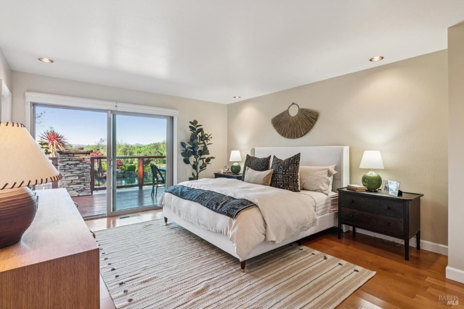 Detail Gallery Image 18 of 45 For 2575 Bennett Ridge Rd, Santa Rosa,  CA 95404 - 4 Beds | 2/1 Baths