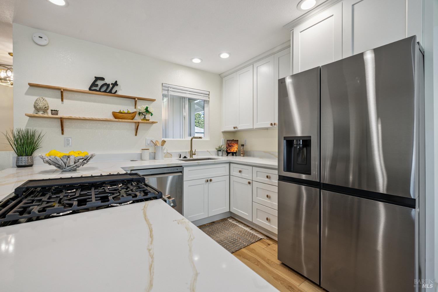 Detail Gallery Image 17 of 60 For 8023 Washington Ave, Sebastopol,  CA 95472 - 4 Beds | 2 Baths