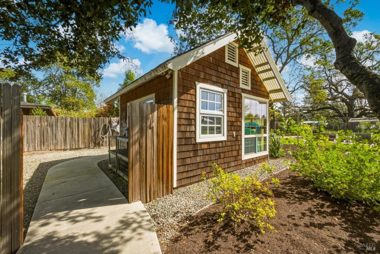 Detail Gallery Image 62 of 80 For 1038 Lorraine Dr, Napa,  CA 94558 - 4 Beds | 2 Baths