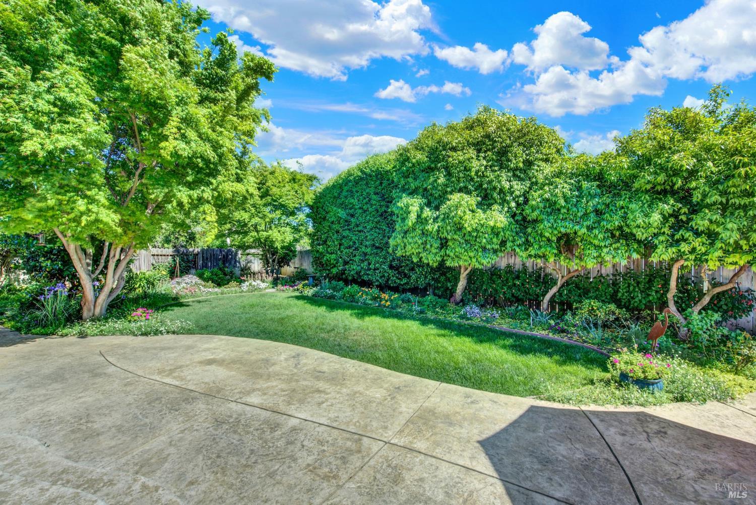 Detail Gallery Image 81 of 91 For 3225 W Pelham Ct, Fairfield,  CA 94534 - 3 Beds | 2 Baths