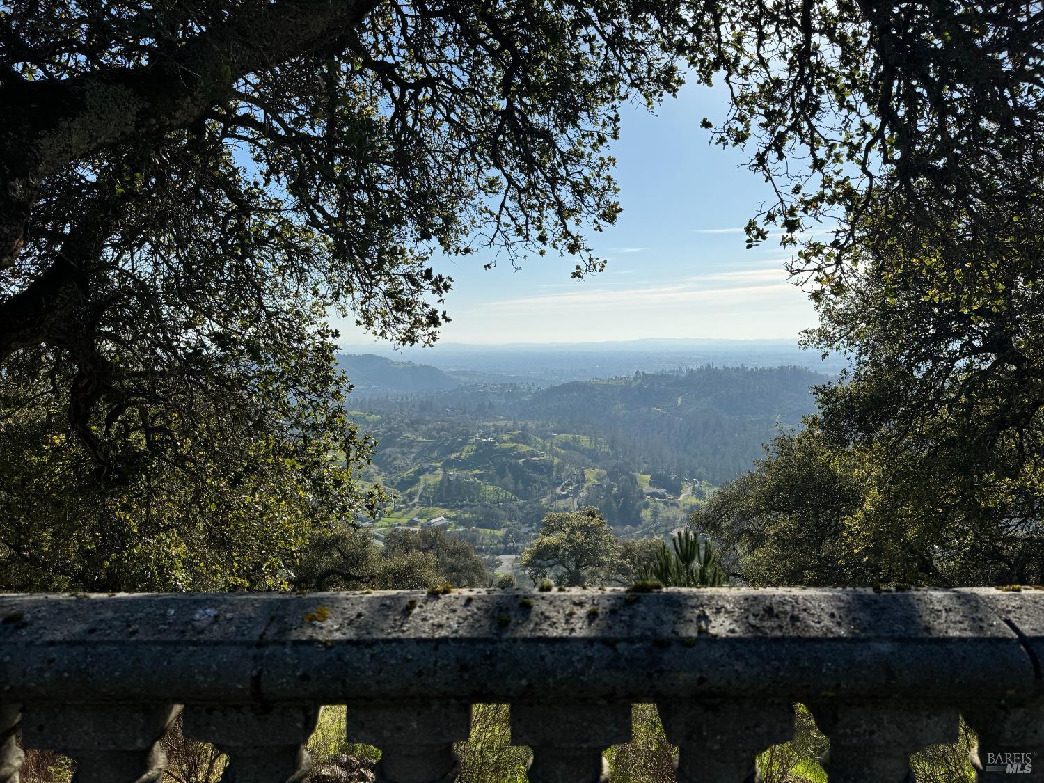 Detail Gallery Image 10 of 31 For 1960 Redwood Hill Ct, Santa Rosa,  CA 95404 - – Beds | – Baths